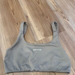 *ACCT CLOSING MAKE OFFER* DFYNE Ribbed Scoop Neck & Back Bra-Size S